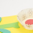 Earth Day Craft: Biglietto con pirottini