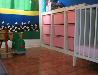 La cameretta si trasforma: un ambiente libero (e montessoriano) per bimbi che crescono