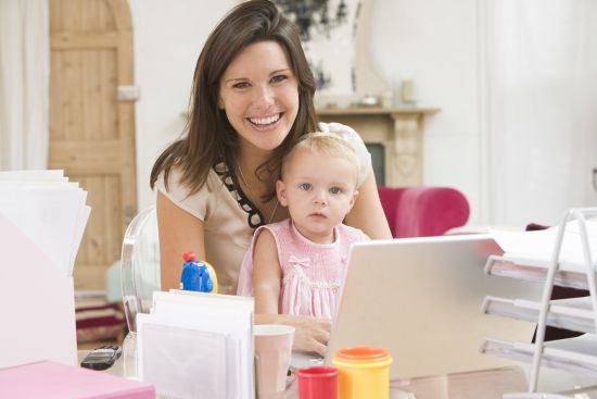 postazione di lavoro in casa: ufficio in casa