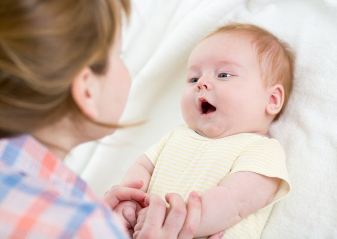 Come giocare con un neonato (0-6 mesi) | Mamma Felice