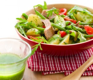 insalata-patate-fagiolini-tonno-nizzarda-con-pesto