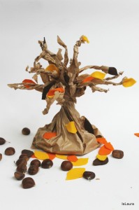 Tutorial-come-fare-albero-con-sacchetto-del-pane-autunnale