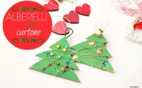 alberi-di-Natale-in-cartone-filo-di-lana-perline-e-strass