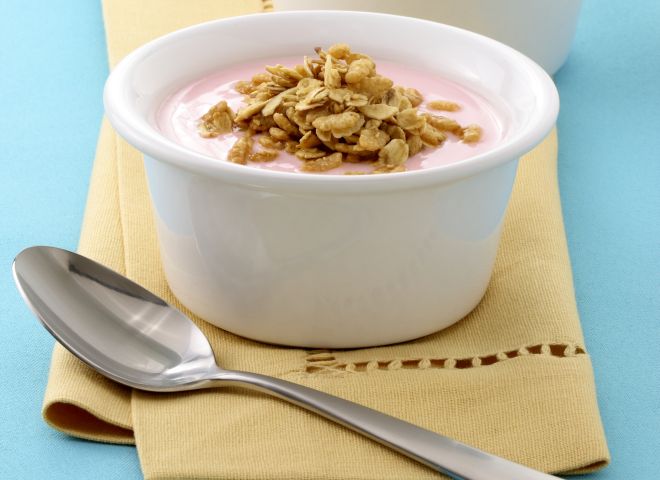 merenda-yogurt-e-cereali-12-mesi