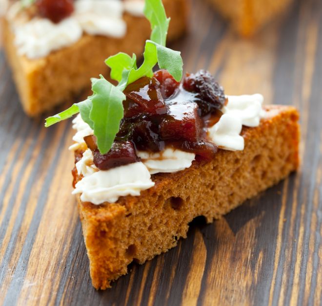 tartine-stuzzichini-capodanno-vegetariani