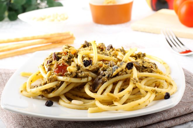 ricette-tradizionali-calabresi-pasta-e-alici