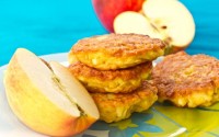 merende-per-la-scuola-pancakes-al-parmigiano-piu-mela