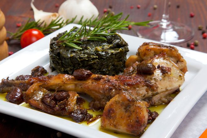 ricette-tradizionali-liguri-coniglio-e-olive-taggiasche