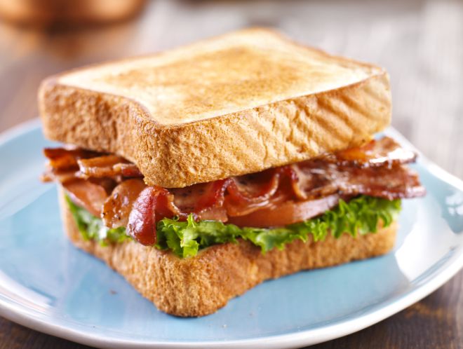 ricette-toast-farciti-bacon-tacchino