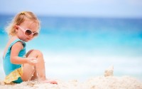 consigli-per-non-perdere-bambini-in-spiaggia-al-mare