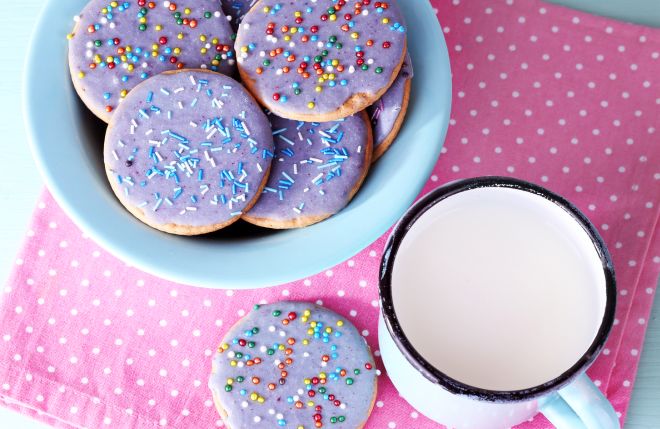 come fare i biscotti di pasta frolla e come decorarli o glassarli