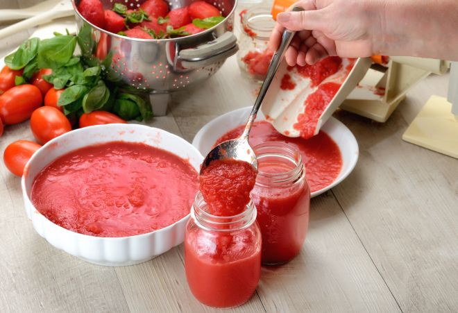 Come si cucina il sugo di pomodoro