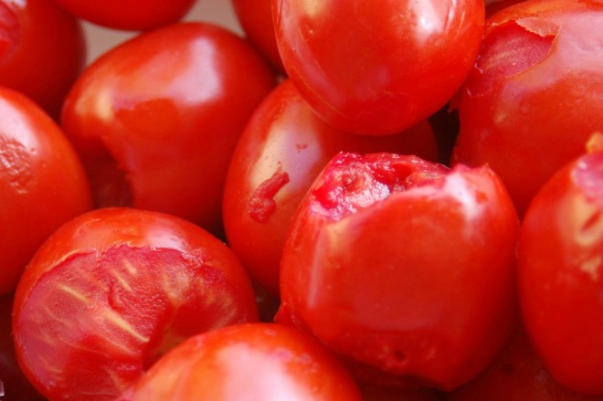 conserva salsa di pomodoro fatta in casa