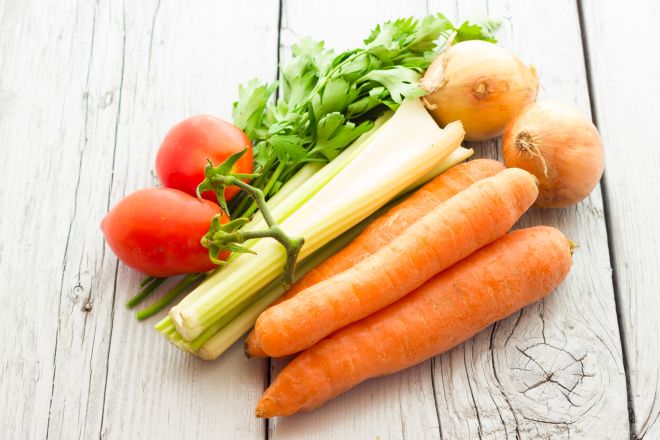 ricette-basi-il-brodo-di-verdure