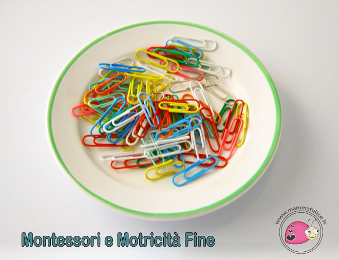 montessori-attivita-motricita-fine