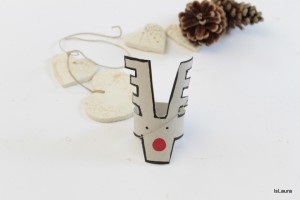 renna-con-tubo-della-carta-igienica