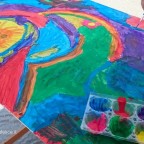 dipingere-sul-legno-lavoretti-giochi-creativi-bambini