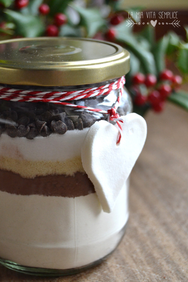 Preparato per torta al cioccolato e mandorle