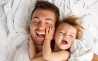 bagnetto-neonati-bambini-momento-speciale-papa