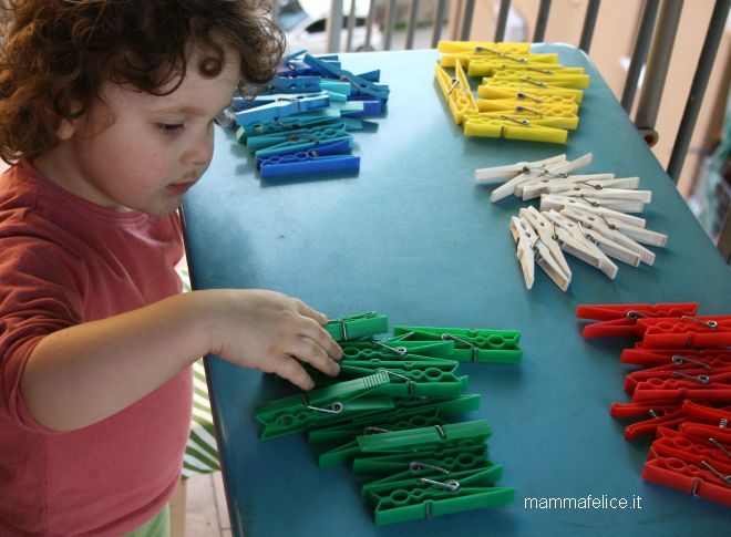 giochi montessoriani 18 mesi