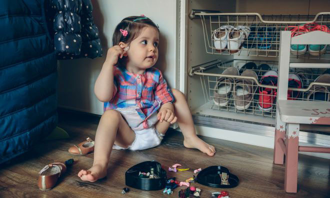 come-organizzare-cameretta-neonato-casa-per-cambio-pannolino-montessori