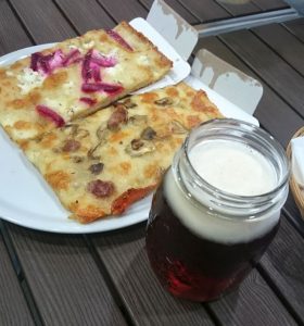 pizza-barbabietola-ricotta