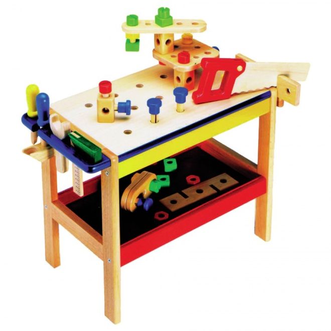 metodo-montessori-gioco-simbolico-falegname