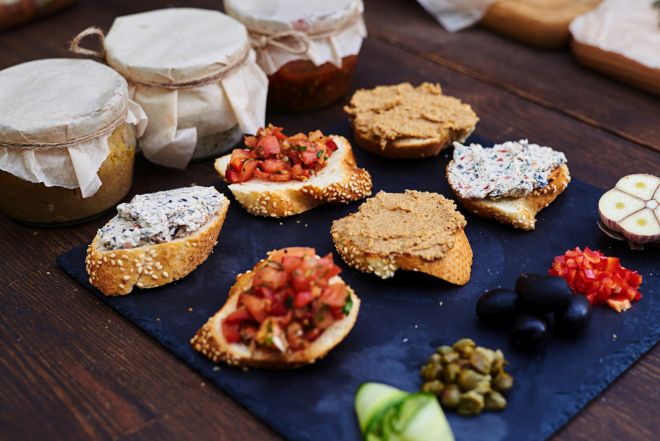 antipasti-facili-veloci-tartine