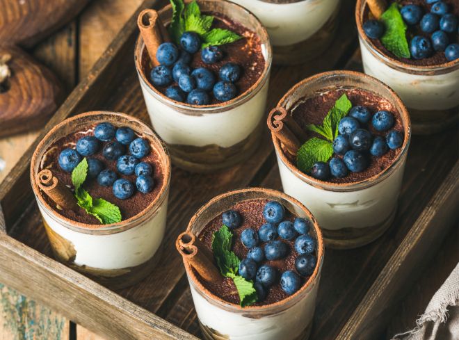 apericena-aperitivo-ricette-bicchierini-dolci