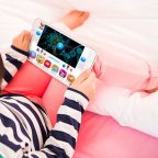 bambini-tecnologia-media-internet-tv-protezione