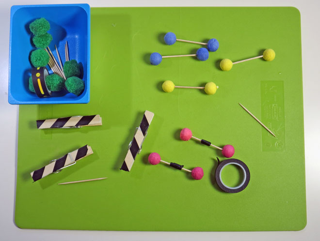 tutorial-creativo-mammafelice_pista-macchinine-faidate-bambini