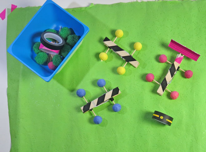 tutorial-creativo-mammafelice_pista-macchinine-faidate-bambini