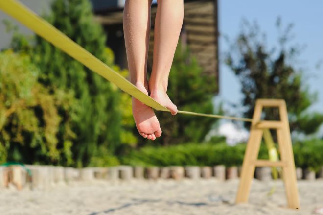 bambini-vivaci-psicomotricita-motricita-fine-percorsi-equilibrio