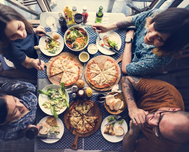 Come organizzare una pizzata a casa con gli amici | Mamma Felice
