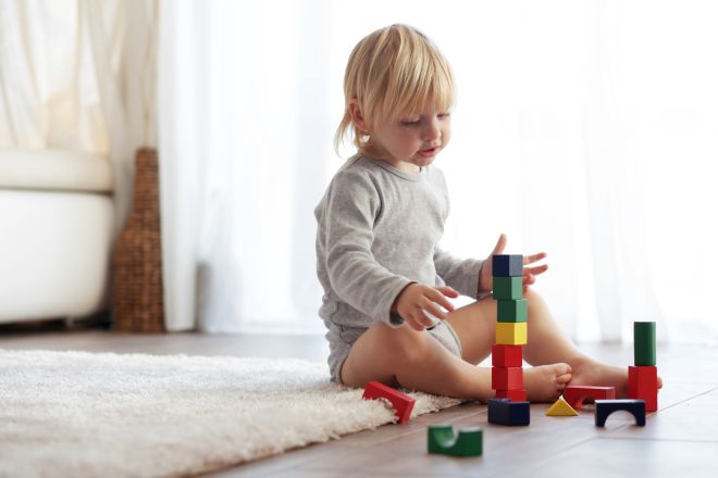 giochi-concentrazione-neonati-bambini-ragazzi-montessori