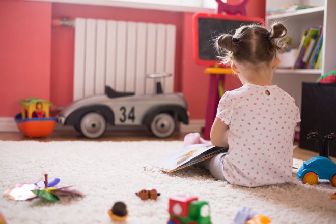 pulire-tenere-in-ordine-giocattoli-cameretta-bambini