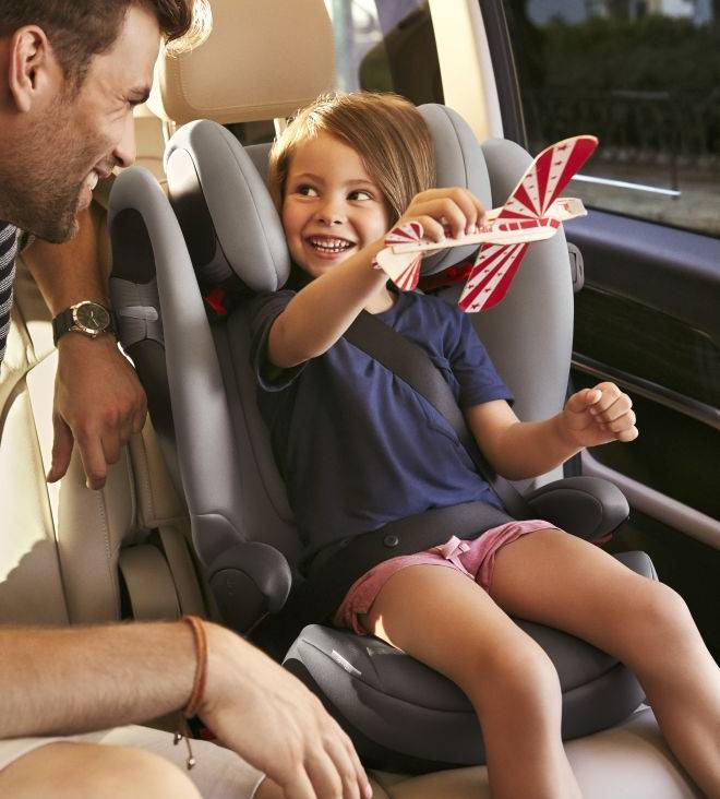 viaggiare-in-auto-con-bambini-in-totale-sicurezza-vacanze-seggiolini-cinture