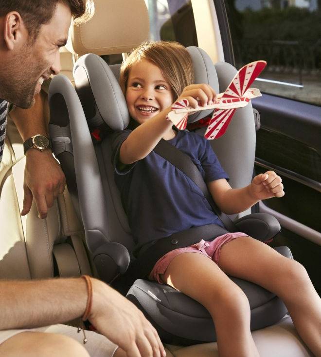 In partenza per le vacanze: consigli per viaggiare in auto con i bambini