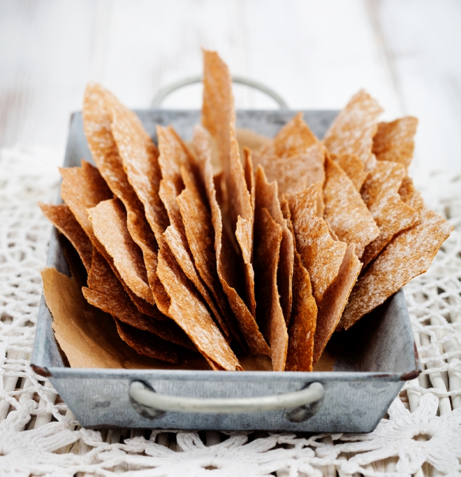 ricetta-crackers-fatti-in-casa-con-semi-farro-kamut