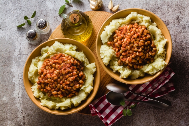 ricette-per-pasqua_purea-patate-fagioli-pomodoro