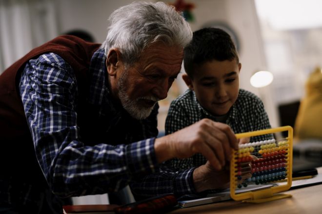 come-spiegare-ai-bambini-la-malattia-di-alzheimer-mammafelice-01